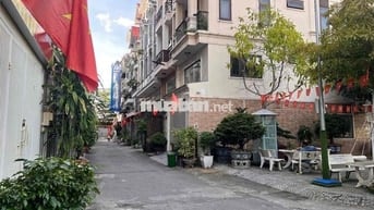 CHÍNH CHỦ BÁN NHÀ 3 LẦU NVL P6