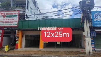 CHO THUÊ MẶT BẰNG 12x25, Trống suốt - Linh Xuân - TP HCM