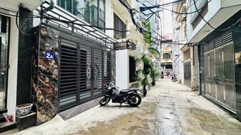 Bán CHDV Quan Hoa 131m, 6 Tầng TM, 3 Thoáng - Dòng tiền 1,8 tỷ/ năm