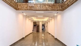 Nhà phân lô vỉa hè Kim Đồng 55m, 7T, thang máy 24 tỷ 