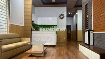 Nhà 140m2 có nội thất Hiệp Thành