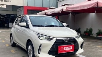 Toyota Wigo 2024 G 1.2 AT - 25.000 km