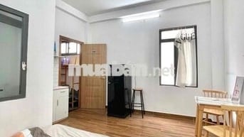 🏠Studio Cách mạng tháng8 quận3 27m2 cửa sổ trời Full nội thất giá 5tr8