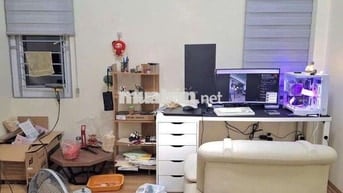 Nhà Phố Ngọc Khánh, 48m, 5 tầng, gần phố.
