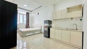 CHDV - THANG MÁY - NHÀ ĐẸP THOÁNG SÁT CHỢ THIẾC, BV CHỢ RẪY QUẬN 5