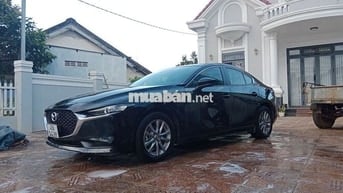 Mazda 3 2022 - 7900 km