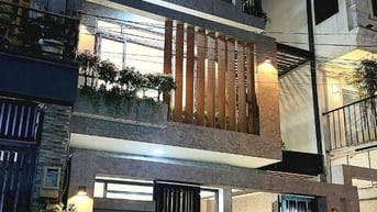 Hiếm - cho thuê nhà Trần Quang Diệu,Quận 3 - Nhà vuông vức, ốp kính