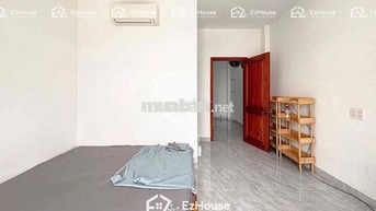 1 phòng ngủ 1 phòng khách rộng 50m2 full nội thất ngay chợ Thạch Đà