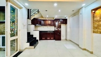 🔥SIÊU PHẨM🔥- KHU VỰC VIP HUỲNH VĂN BÁNH/LVS PN -  130M2 SD - 5 TẦNG