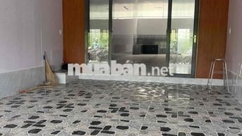 Cho thuê nhà ấp 3 .xtt 5x27 trần thạch cao nền ghạch men