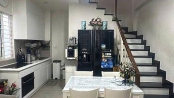 Bán Nhà Đẹp hẻm Nguyễn Đình Khơi, P.4, Quận Tân Bình