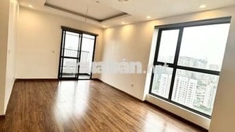 CHÍNH CHỦ cần bán gấp  chung cư cao cấp 82 m2,2 PN tòa Golden Palm