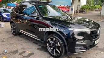 VinFast Lux SA2.0 2019 Premium 2.0 AT - 99000 km