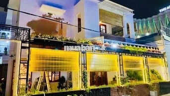 12m x 17m CHO THUÊ NHÀ NGUYÊN CĂN CÓ KHÔNG GIAN THOÁNG, HOÀNG VĂN THỤ