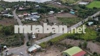 Diện tích: 6631,4 m2 Giá bán: 25.862.460.057