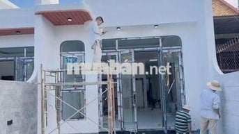 Cần bán căn cấp 4 gần hoàn thiện, sổ hồng riêng thổ cư