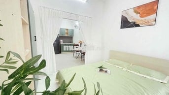 Căn Hộ 1PN 35m2 Máy Giặt Riêng - Khu Ẩm Thực Phan Xích Long - Bờ Kè TS