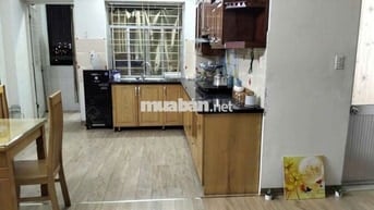 Bán căn hộ 2 ngủ khu đô thị Việt Hưng–Không gian xanh– Giá hơn 4 tỷ!