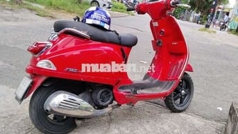 Bán xe Vespa 2011