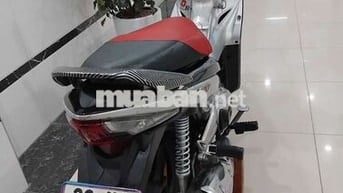 Xe honda đời mới có Fi,còn mới toanh như xe mới