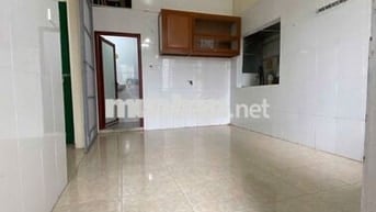 Tầng 2, đường đi riêng không chung chủ