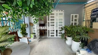 Bán nhà góc 2 mặt tiền hẻm nhựa, hẻm xe tải sổ riêng dt 5x15 xd 1 lầu