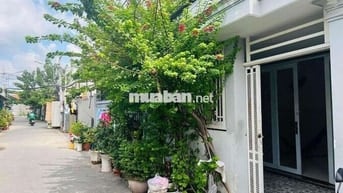 Chủ vỡ nợ bán gấp nhà cấp bốn150m,nhỉnh 5 tỷ,đường Lê Văn Lương,Nhà Bè