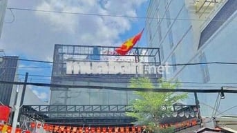 CHO THUÊ MẶT BẰNG 10X20M MẶT TIỀN VỊ TRÍ NGAY LOTTE MART QUẬN 7