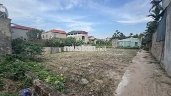 Bán gấp đất Van Phúc ô tô  ,mặt tiền rộng diện tích rộng giá 3.9 tỷ