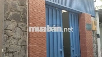 703HBC - Nhà gần chợ , gần quốc lộ , cách 5m ra đường xe hơi