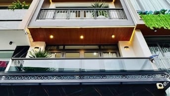 KHU VIP!!! ⭐️Nhà 5 Lầu tuyệt đẹp THANG MÁY Cao cấp hẻm 7m Phan HuyÍch 