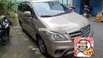 Anh mình bán Inova2015 số sàn, ~100kkm,xe gia đình