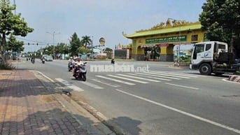 Đất mặt tiền đường Lê Chí Dân, đối diện cổng sau Đại Nam, vị trí đẹp