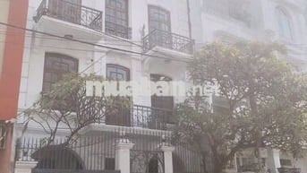Cho thuê nhà nguyên căn 4 tầng đường 3/2, Khu Vip Q.10, nhà như hình
