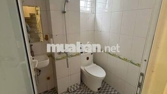 Em đang cần bán nhà 5t,45m tại Thanh Bình,Hà Đông,tiện ích tốt chỉ 8t