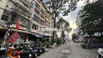 Chính chủ gấp bán căn hộ 2 ngủ tại CC Bắc Đinh Bộ Lĩnh 60m2_2,15 tỉ