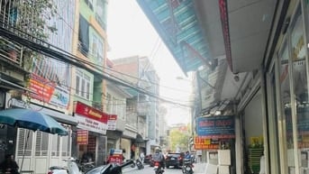 Bán nhà Giáp Bát - Hoàng Mai: 54m, 4 tầng. Giá 16tỷ. Ôtô tránh, Vỉa hè