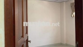 SHARE CẢ 1PN TRONG CĂN 2PN 1 WC FULL NỘI THẤT