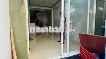 Cho thuê nhà đg.lý thái tổ.p9.tân bình.