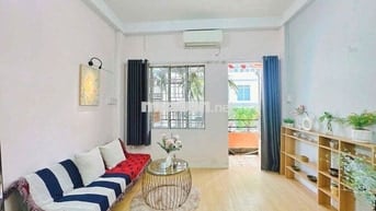Căn hộ 1PN ban công, Full nội thất, sofa, đường oto, gần Metro, Q3,BT