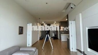 Cho thuê căn 3PN Nội thất nhập 100%, giá 26tr, sẵn key xem nhà.