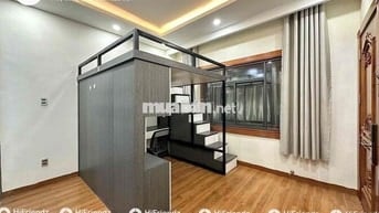 CHO THUÊ PHÒNG CÓ GÁC MỚI KENG THANG MÁY DI CHUYỂN TẬN PHÒNG ĐÂY AC