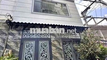 Bán nhà ngay Nguyễn Tri Phương Q10, ngang 4.5m, 38m2, cách mặt tiền 2