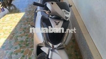 Ae nào kết liên hệ em