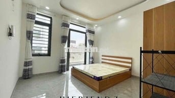 CĂN HỘ DỊCH VỤ FULL NỘI THẤT NGAY NGÃ TƯ BỐN XÃ