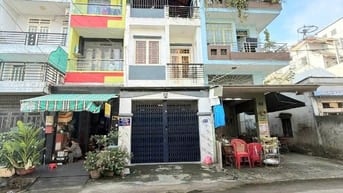 Mặt tiền Cách Mạng, Tân Thành, Trệt 2 Lầu ST. DT 4,3x14m. Giá 9,9 Tỷ