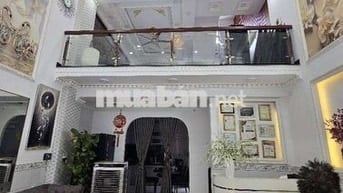 Nhà Siêu Hot , Hẻm Xe Tải có vỉa hè , Phân lô vip , Tham Lương , BT