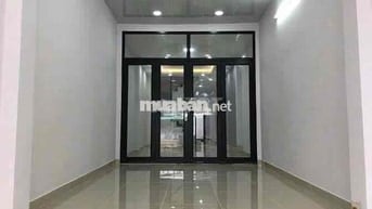 Cho thuê ncc 1 trệt 1 lầu mặt tiền rộng 70m2 ở phan văn trị bình thanh