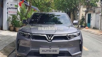 VF9 Plus 24 đký 25 - Lướt 4.000km - XHĐ cao
