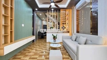 Siêu phẩm 2 tầng ,full nội thất ,ngang 4,2m ,4tỷ 7